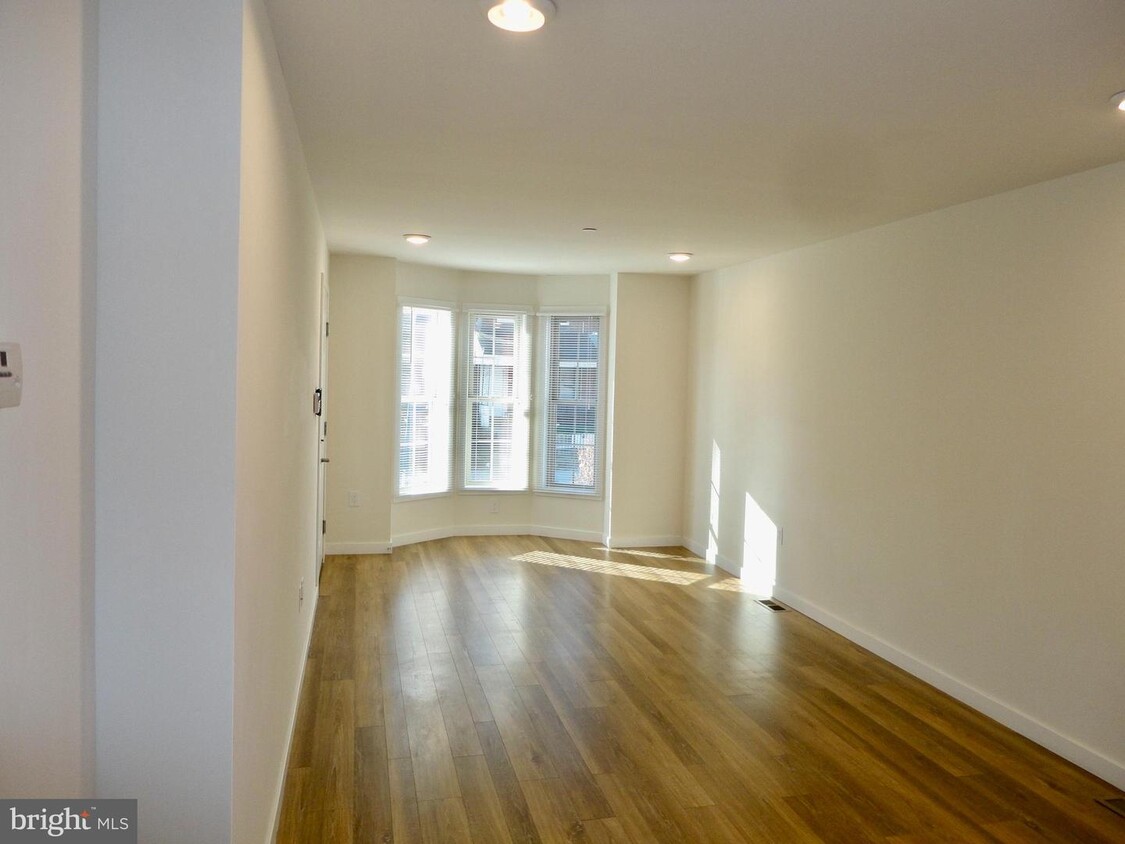 Foto principal - 1641 W Venango St