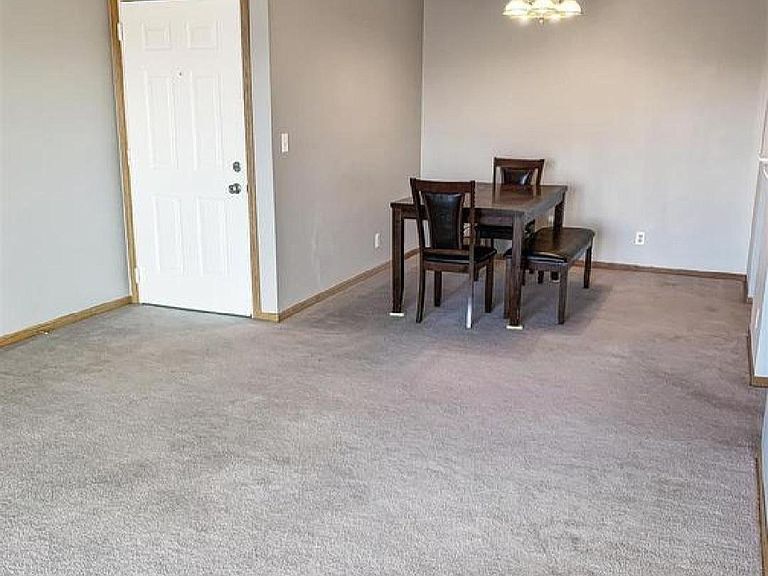 Primary Photo - 3505 W Willow Knolls Dr