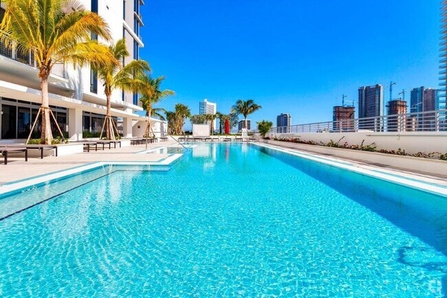 Miami Design District Apartments for Rent with High Ceilings - Miami ...