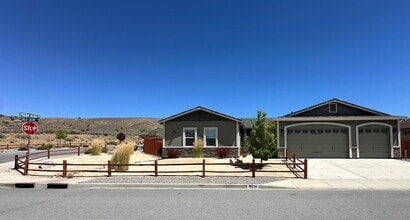 Building Photo - 18230 Polar Bear Dr