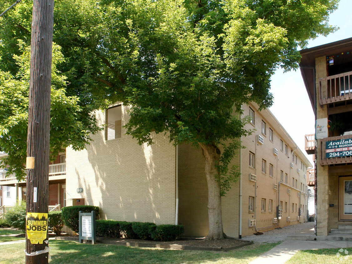 Foto del edificio - 60 Chittenden Ave