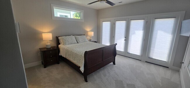 Photo - 2212 Edwin Ave Apartment