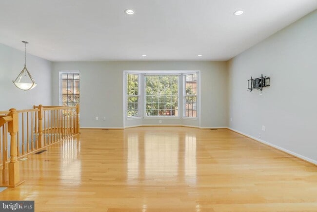 Building Photo - 6522 Trask Terrace