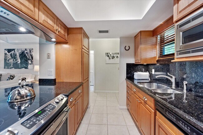 Foto del edificio - 13334 Polo Club Rd