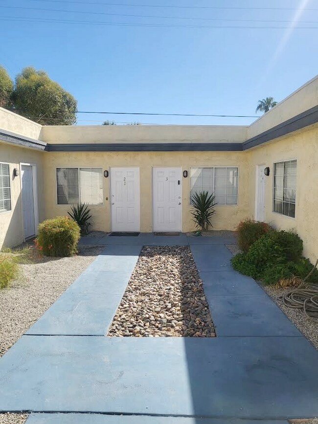 Foto del edificio - "Chic Palm Springs Retreat: 2BR/2BA"