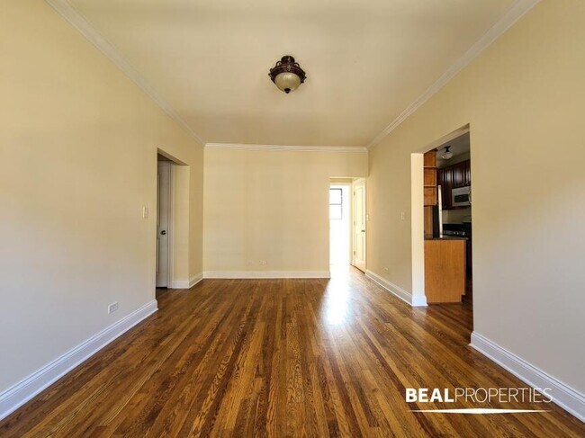 Foto del edificio - 1 bedroom in CHICAGO IL 60613