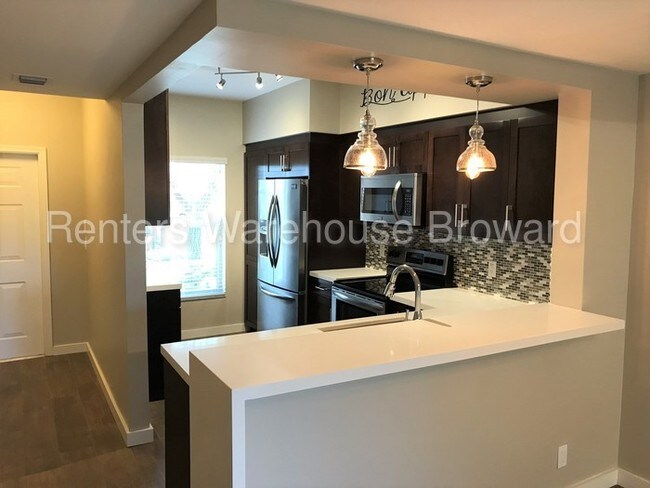 Building Photo - 159 SW 96th Ter