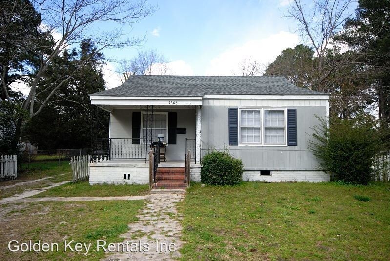 Primary Photo - 1305 Edgerton St