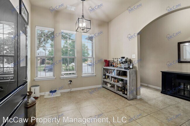 Building Photo - 3 br, 2 bath House - 5720 Fountain Flat Dr.