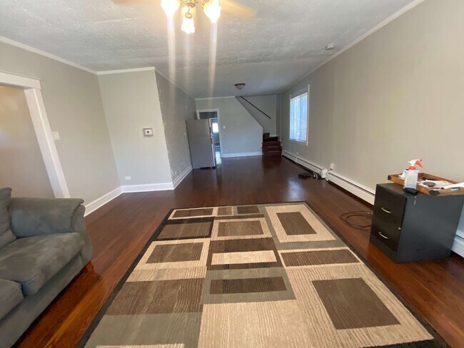 Foto del edificio - 7659 W Sunset Dr