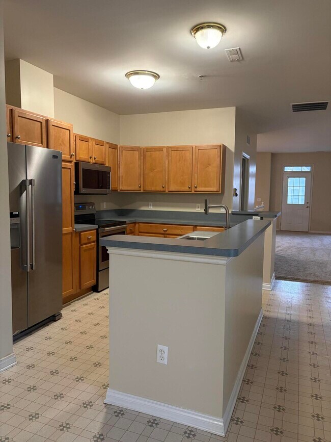 Foto del edificio - 534 Constitution St