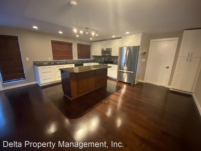 Foto del edificio - 3 br, 2 bath House - 22502 121st DR NE