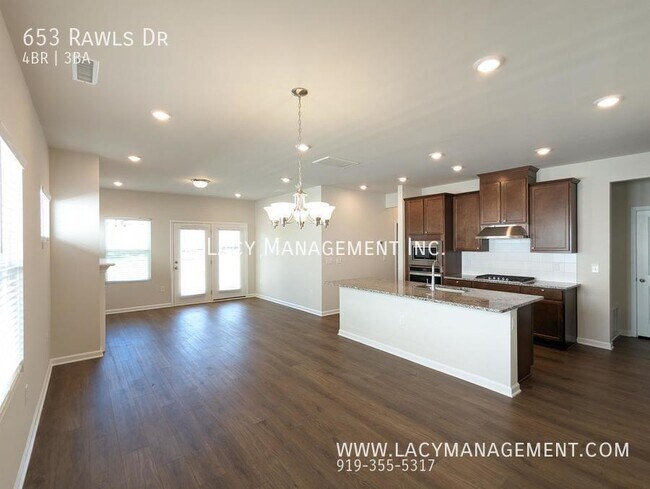 Building Photo - 653 Rawls Dr