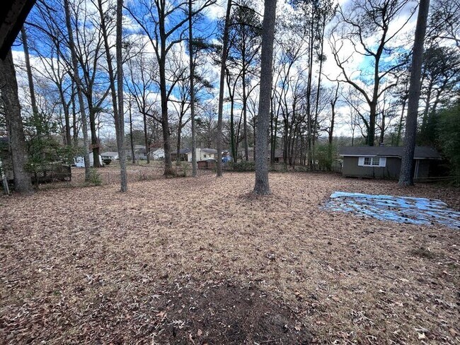 Foto del edificio - 208 Von Dale Dr