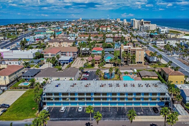 Foto del edificio - 110 E Pompano St