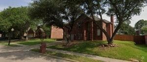Building Photo - 2820 Lakemont Dr