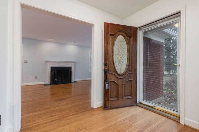 Foto del edificio - 4225 Rudy Lane (Saint Matthews)