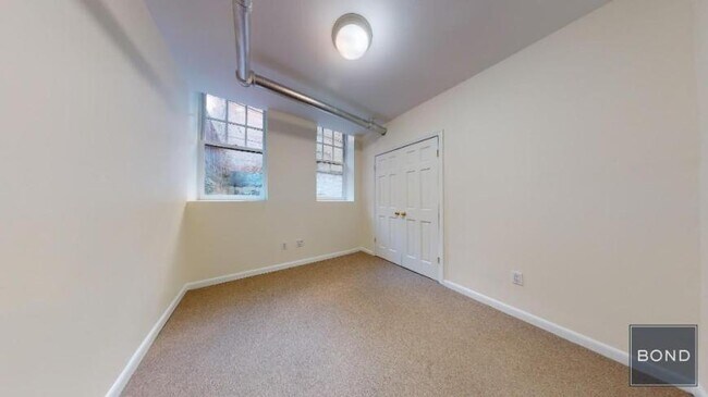 Building Photo - 2 bedroom in NEW YORK NY 10014