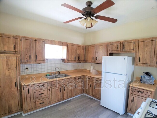 Foto del edificio - 315 Shaffer Avenue