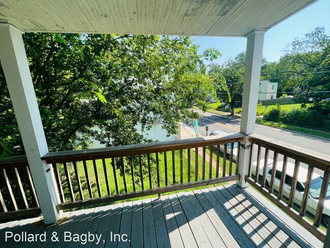 Foto del edificio - 4 br, 1.5 bath House - 2124 Fairmount Avenue