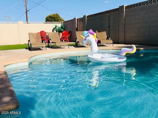 Foto del edificio - 8447 E Sheridan St