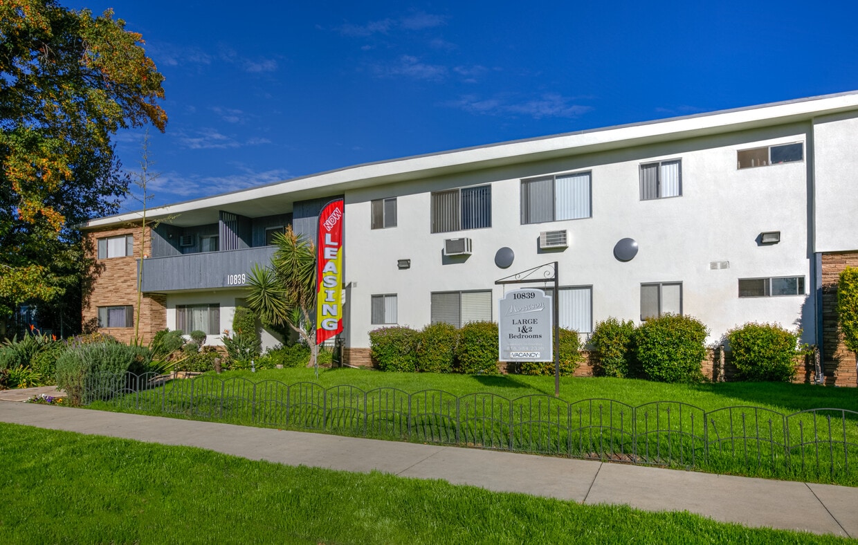 10839 Morrison St Unit 17, Los Angeles, CA 91601 Apartments in Los Angeles, CA