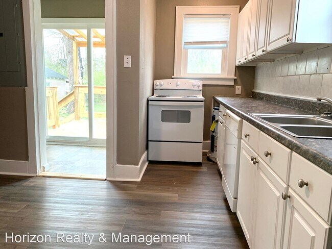 Building Photo - 3 br, 1.5 bath House - 842 Richardson St