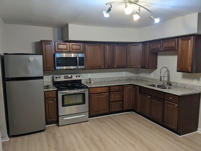 Foto del edificio - 456 Dunbar St SW