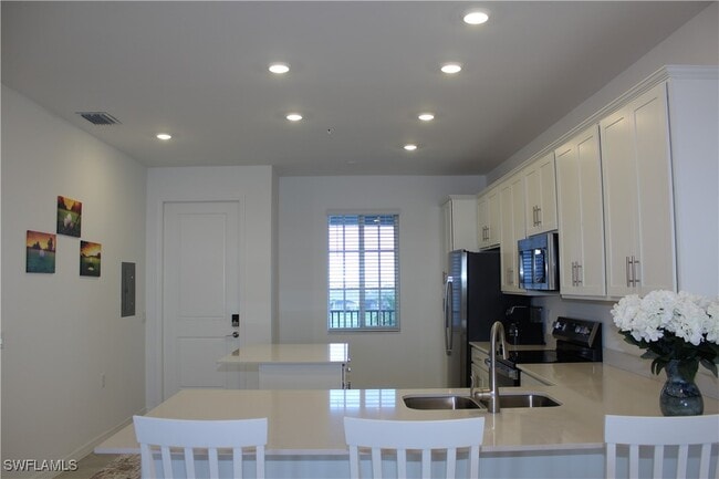 Foto del edificio - 5527 Double Eagle Cir