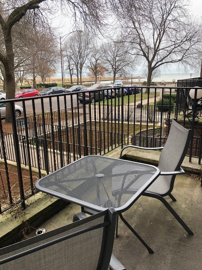 Foto del edificio - 1101 W Pratt Blvd