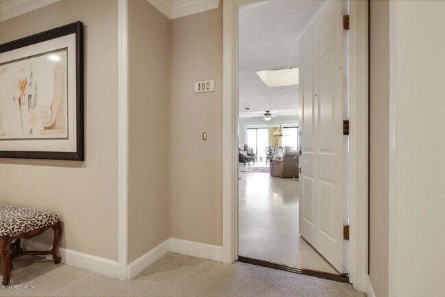 Foto del edificio - 6750 Epping Forest Way N