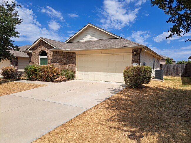 Building Photo - 1208 Hawkeye Point Rd