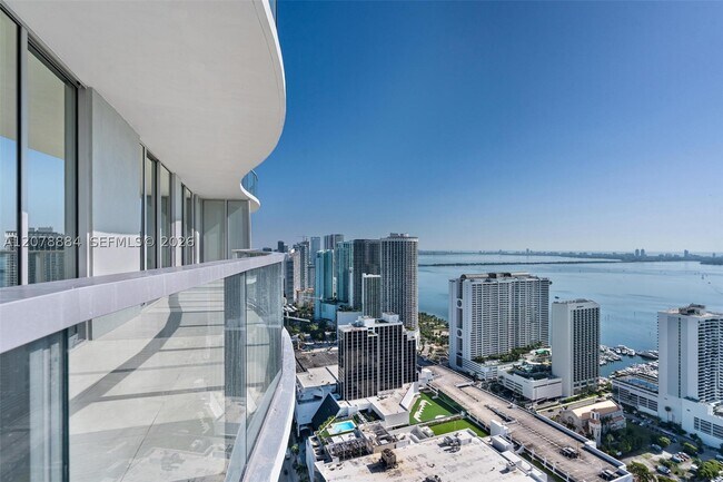 Foto del edificio - 1400 Biscayne Blvd