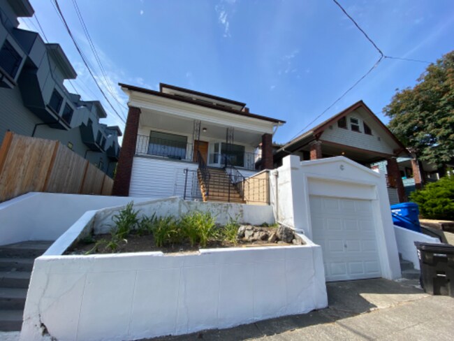 Foto del edificio - 4457 Whitman Ave N