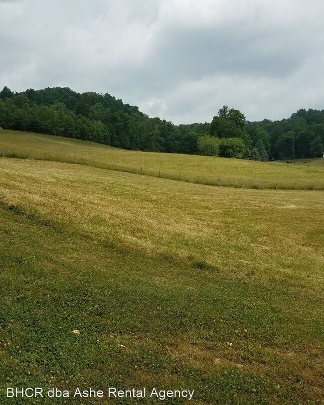 Building Photo - 4 br, 2 bath House - 348 Grant Houck Rd