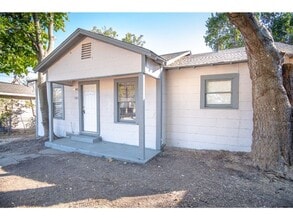 Building Photo - 2242 Burnet St