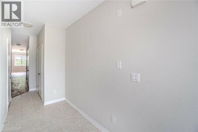 Photo du bâtiment - 249 Louise St.