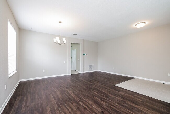 Foto del edificio - 2185 Granger Ave
