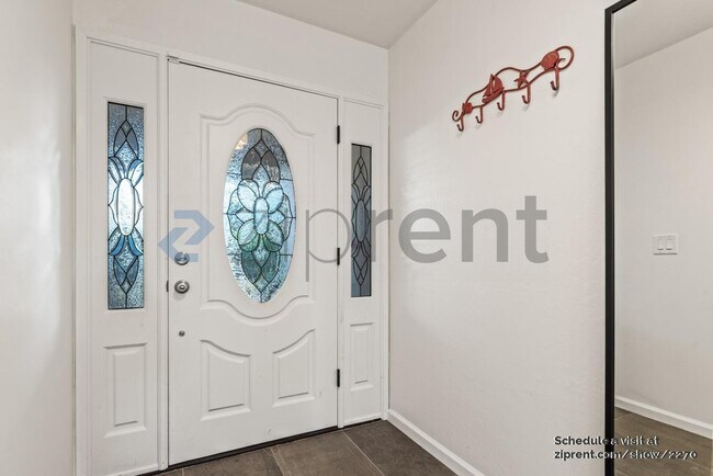 Foto del edificio - 3353 Valley Square Ln