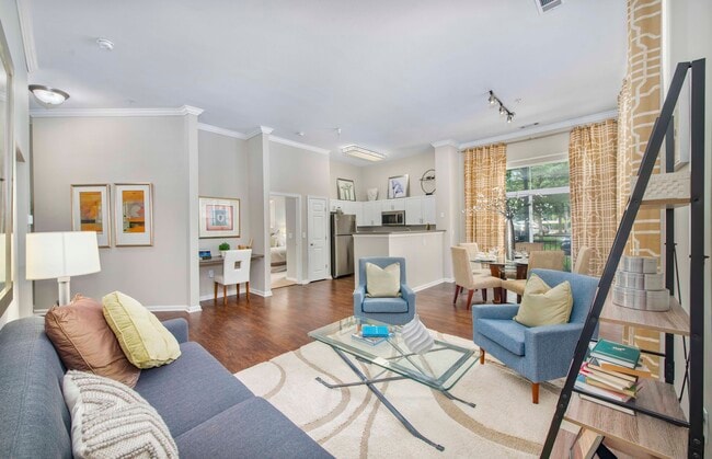 Building Photo - MAA Fallsgrove