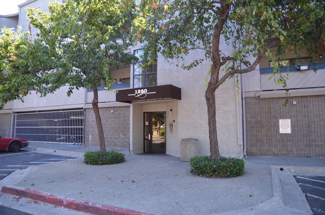 1280 Stanhope Ln Unit 241, Hayward, CA 94545 Condo for Rent in