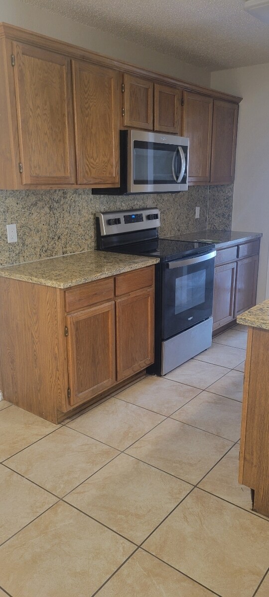 Building Photo - 5810 Silver Sage Dr