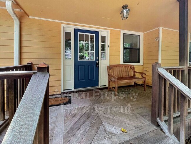 Building Photo - 2771 Hawk Trace Ct NE