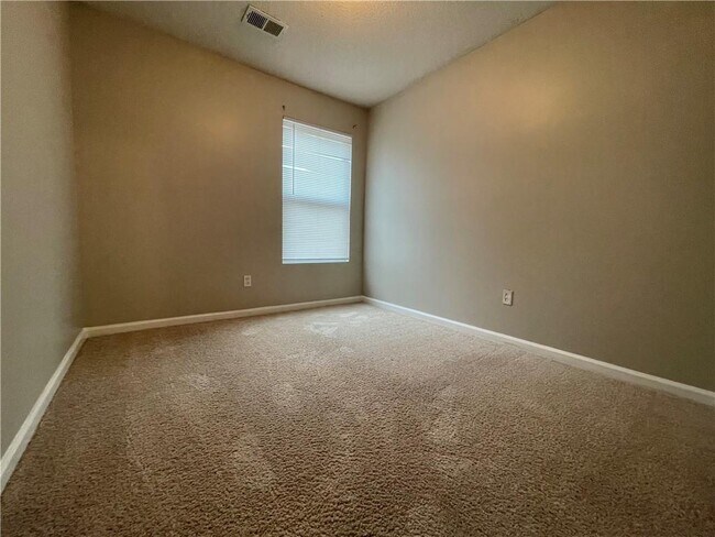 Building Photo - 2316 Bigwood Trail