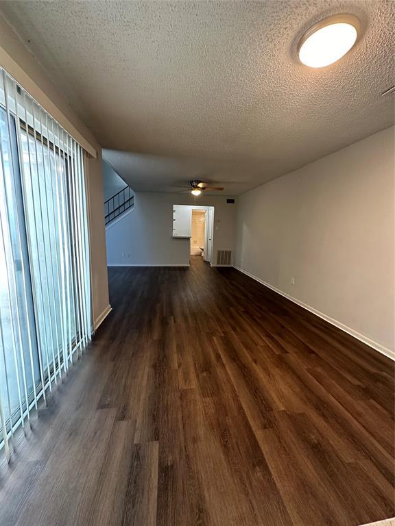 Building Photo - 5779 Easthampton Dr