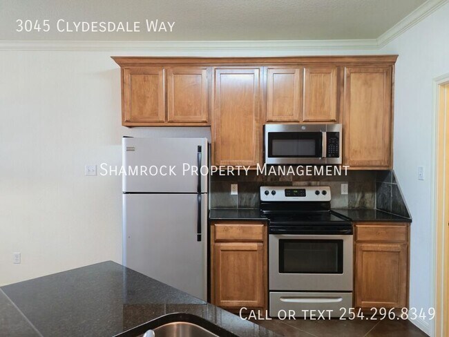 Foto del edificio - 3/2 Surrey Ridge Duplex