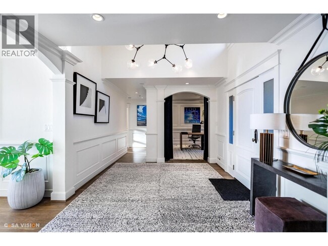 Building Photo - 3390 Radcliffe Ave