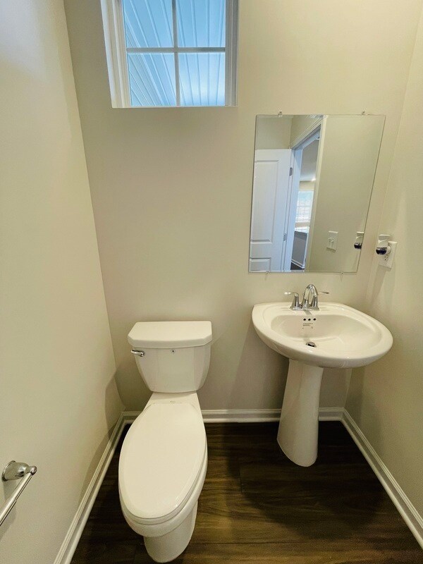 Building Photo - 14115 Castle Nook