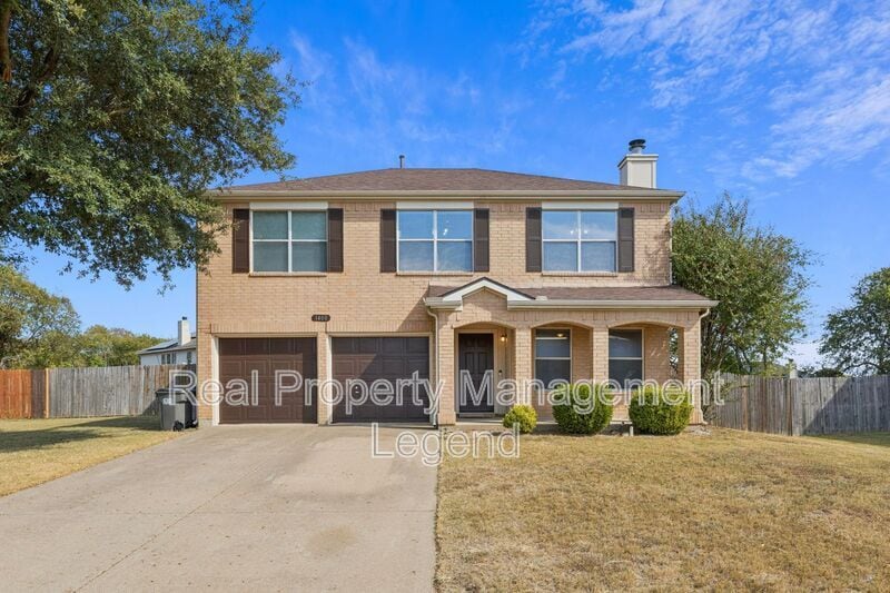 Foto principal - 1400 Caleo Dr