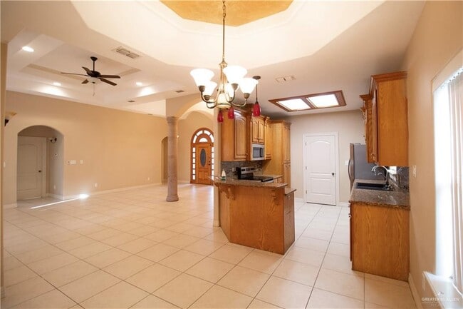 Building Photo - 4905 S Hummer Ln